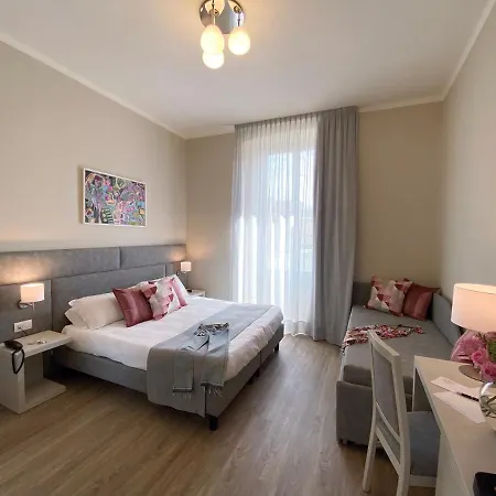 Hotel Eletto 3*