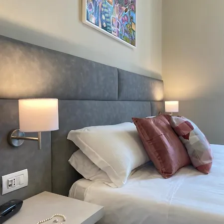Eletto Hotel 3*