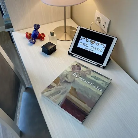 Eletto Hotel San Remo